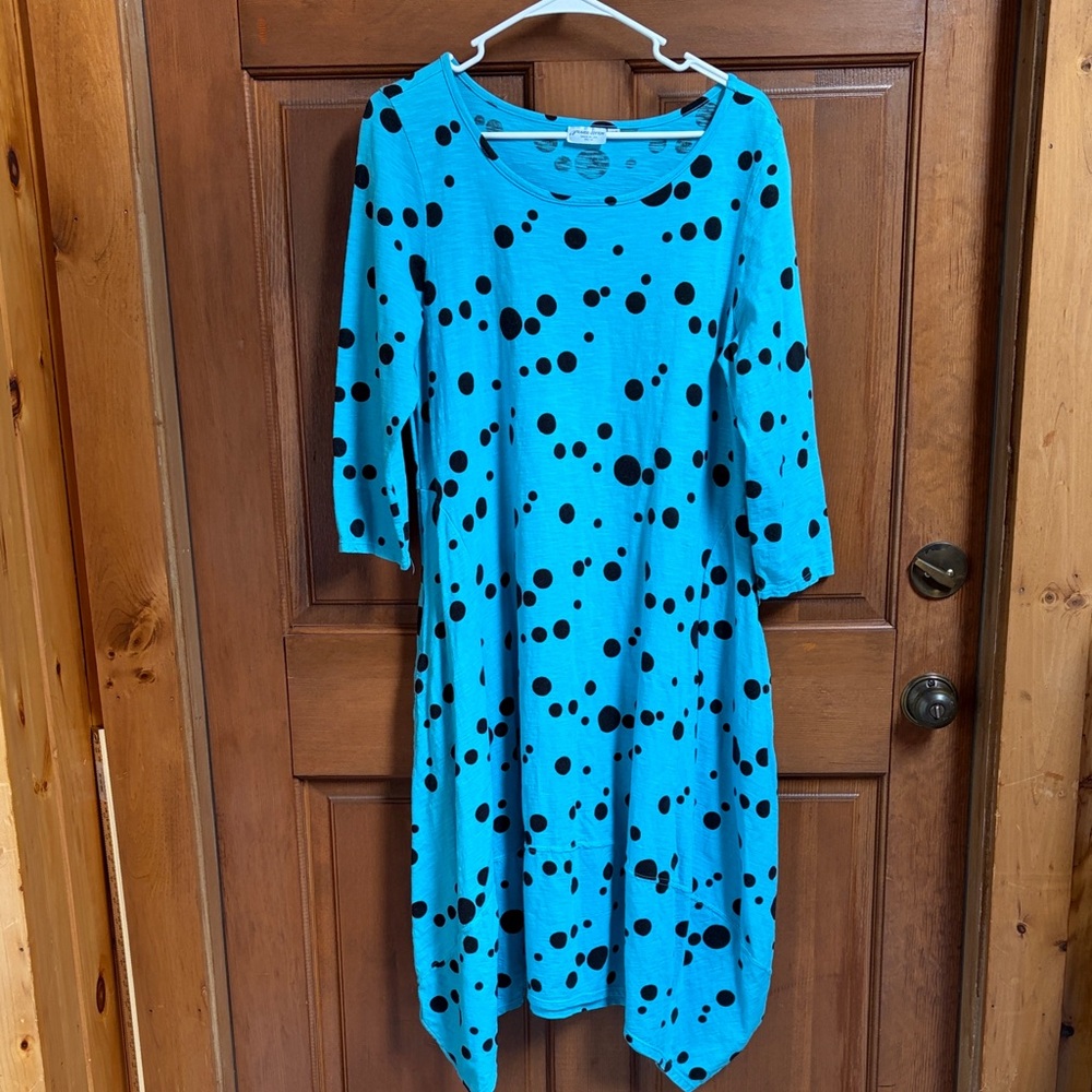 Prairie Cotton Made in the USA Blue Polka Dot Midi Dress with Scoop Neck Size M